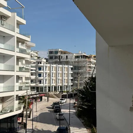Ndrin Apartment